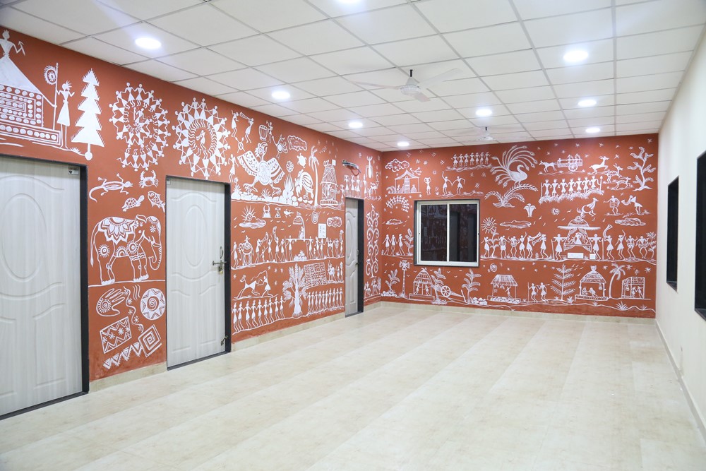 Menajee Zarda Banquet & Commercial Complex detail photograph by Z-Axis Architects